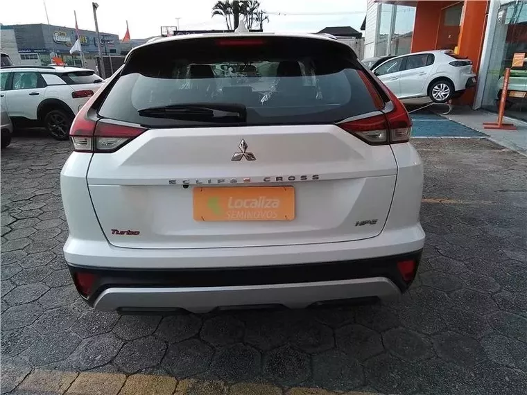 Mitsubishi Eclipse Cross Branco 8