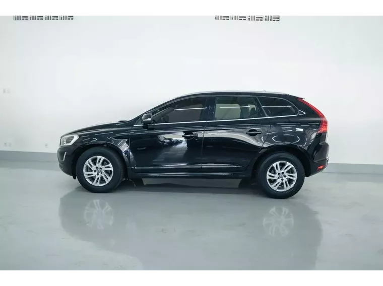 Volvo XC60 Preto 13