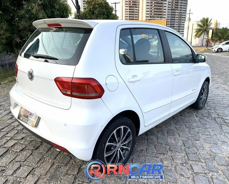 Volkswagen Fox Branco 4