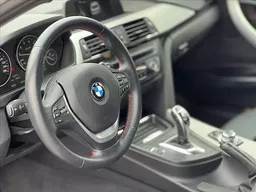 BMW 328i