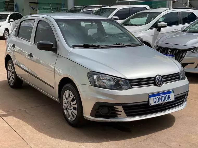 Volkswagen Gol Prata 3