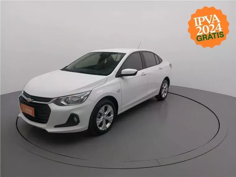 Chevrolet Onix Branco 1