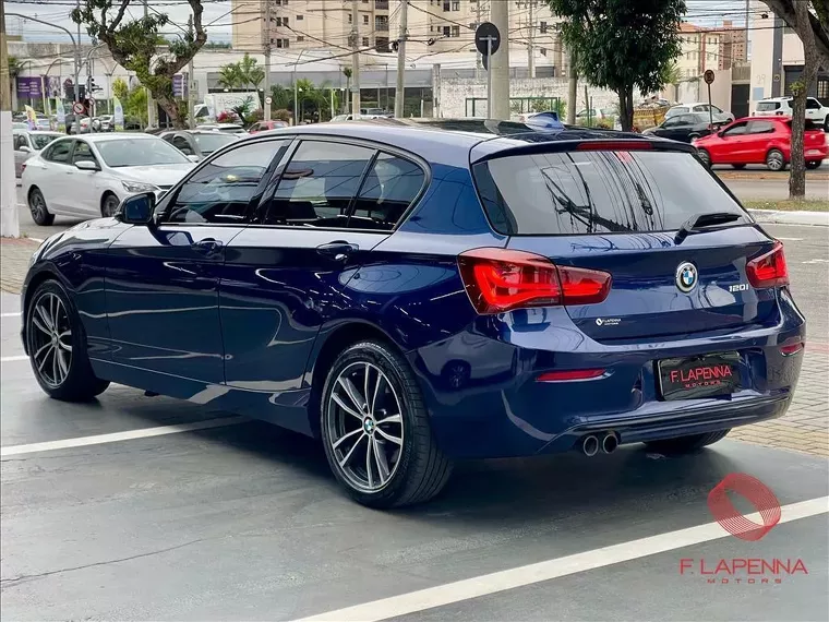 BMW 120i Azul 4