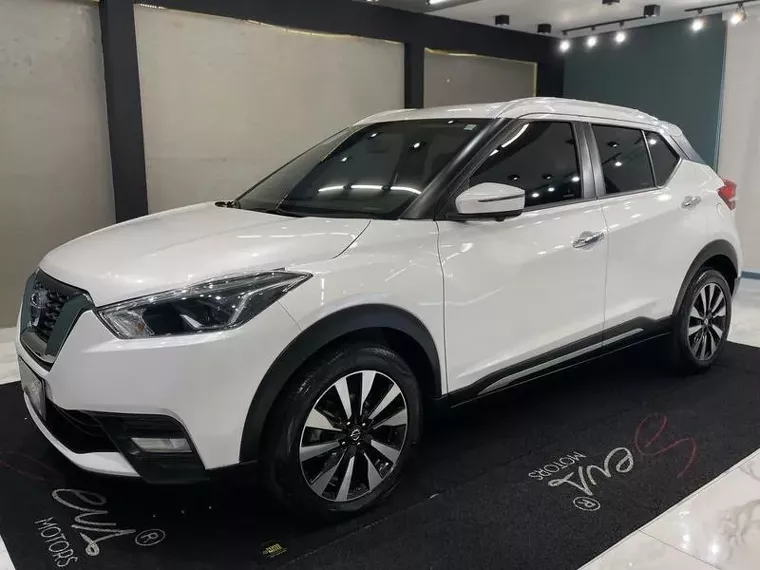 Nissan Kicks Branco 9