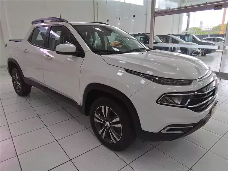 Fiat Toro Branco 9