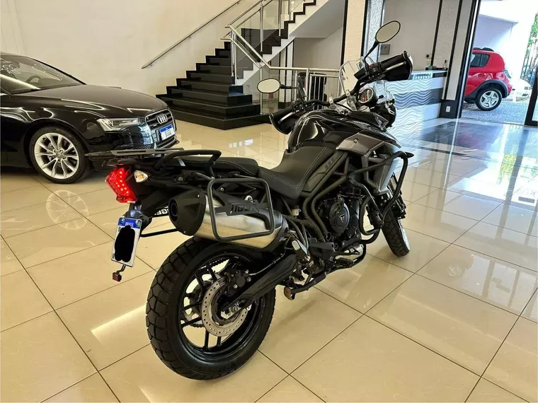 Triumph Tiger 800 Preto 5