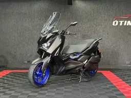 Xmax