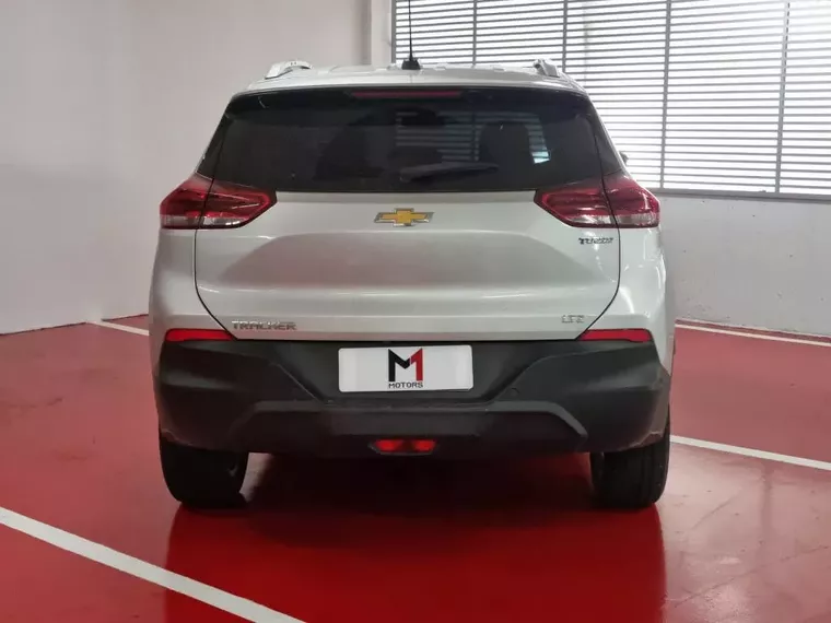 Chevrolet Tracker Prata 12