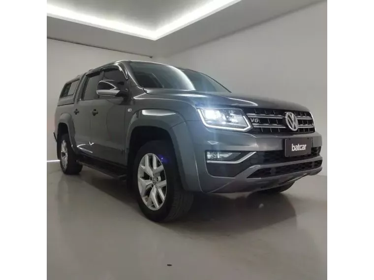 Volkswagen Amarok Cinza 9