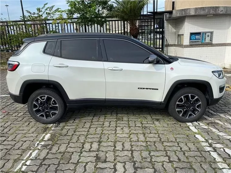 Jeep Compass Branco 13