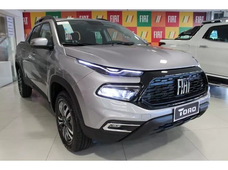 Fiat Toro Prata 1