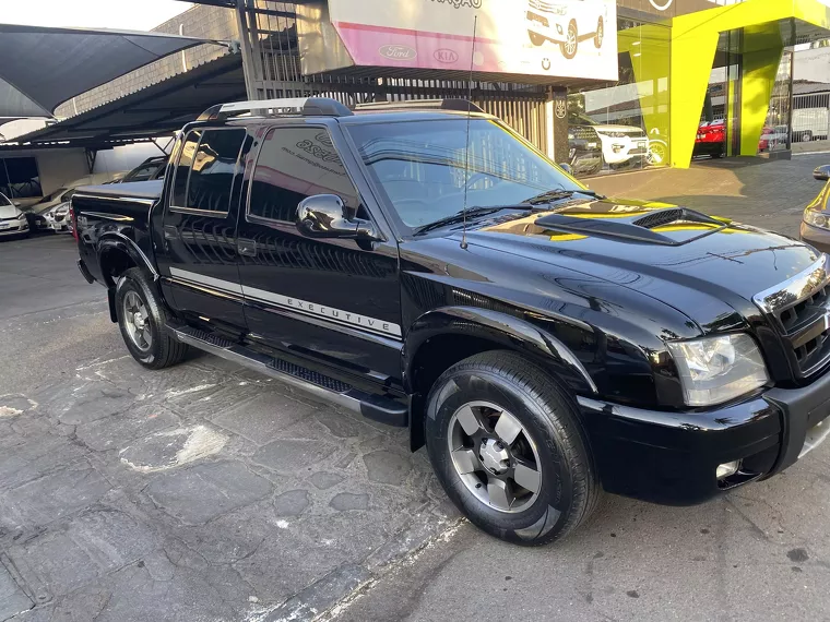 Chevrolet S10 Preto 22