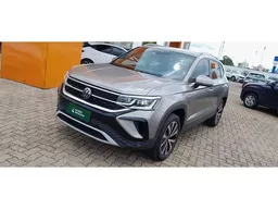 Volkswagen Taos