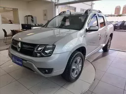 Renault Duster Oroch