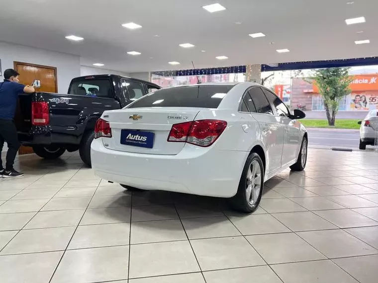 Chevrolet Cruze Branco 6