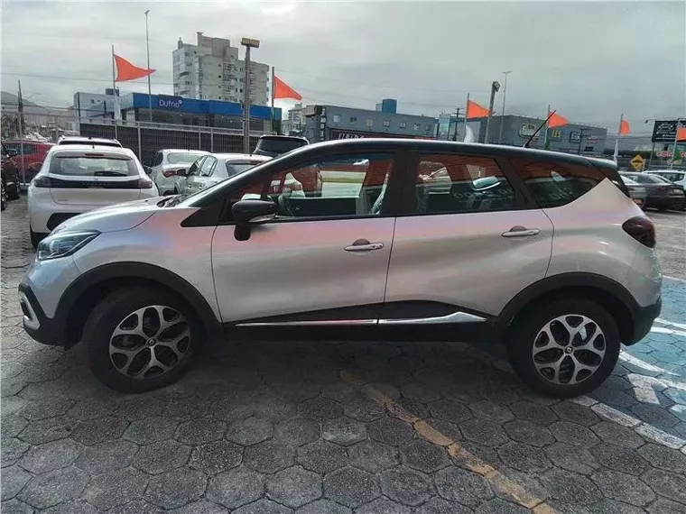 Renault Captur Prata 1