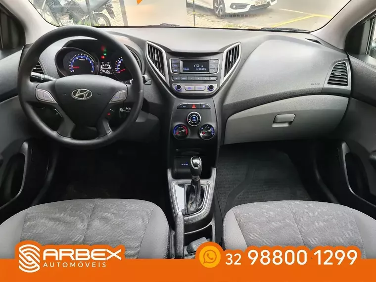 Hyundai HB20S Preto 11