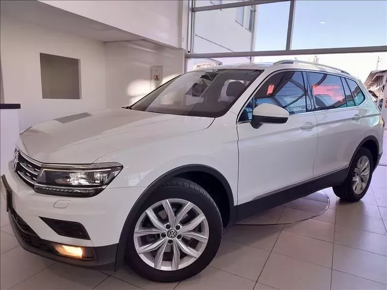 Volkswagen Tiguan Branco 9