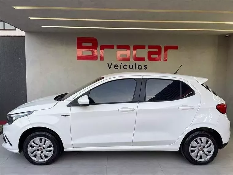 Fiat Argo Branco 3