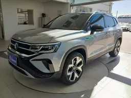 Volkswagen Taos
