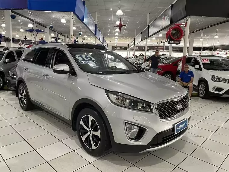 KIA Sorento Prata 11