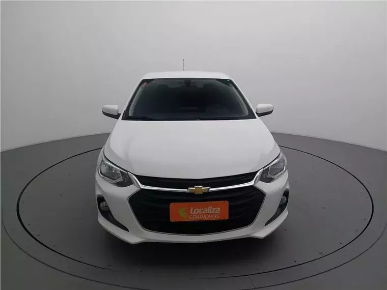 Chevrolet Onix Branco 7