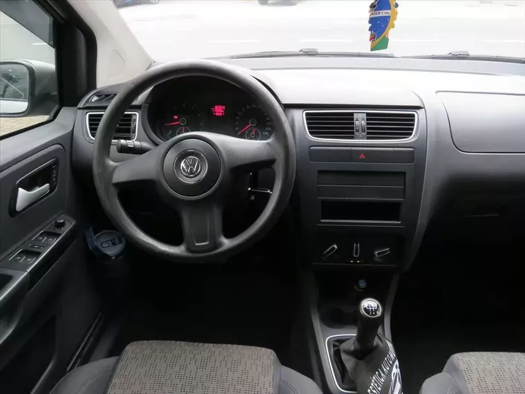 Volkswagen Fox Prata 11