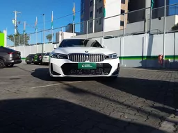BMW 320i