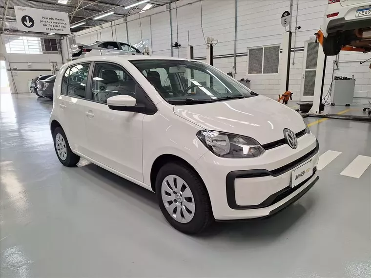 Volkswagen UP Branco 10