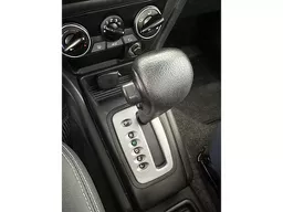 Mitsubishi Pajero TR4