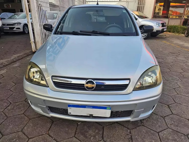 Chevrolet Corsa Prata 8