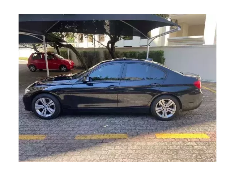 BMW 320i Preto 4