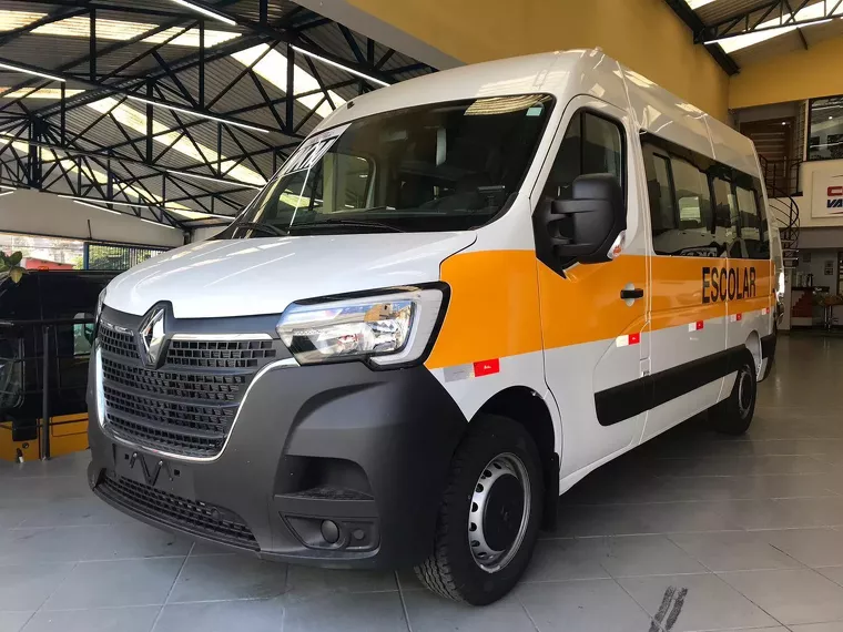 Renault Master Branco 10