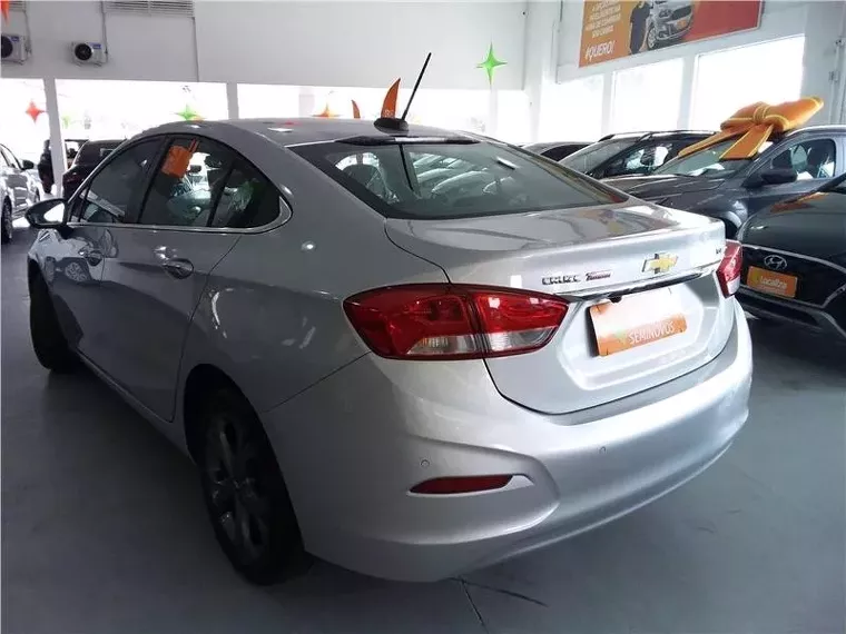 Chevrolet Cruze Prata 2