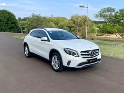 Mercedes-benz GLA 200