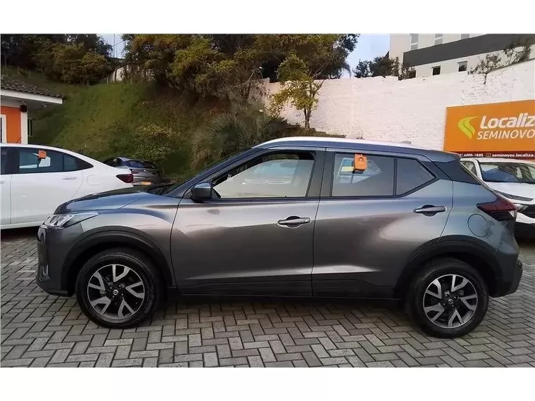 Nissan Kicks Cinza 7