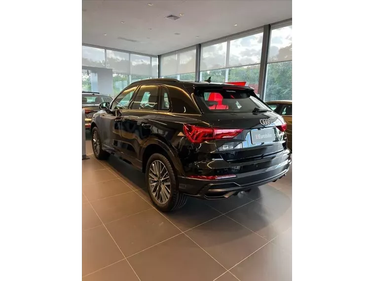 Audi Q3 Preto 6