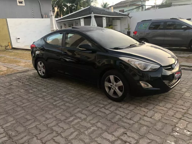 Hyundai Elantra Preto 6