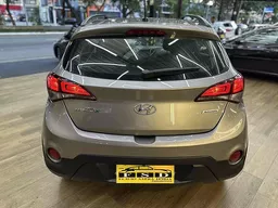 Hyundai HB20X