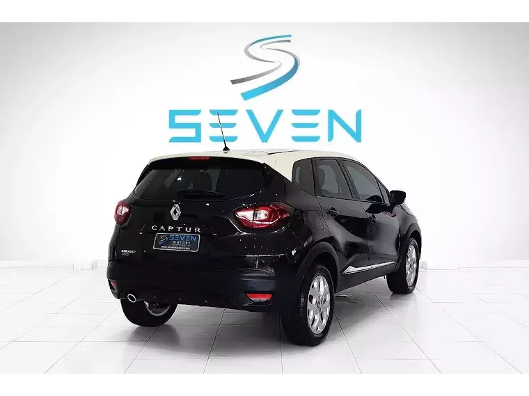 Renault Captur Preto 18