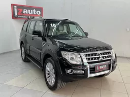 Mitsubishi Pajero Full