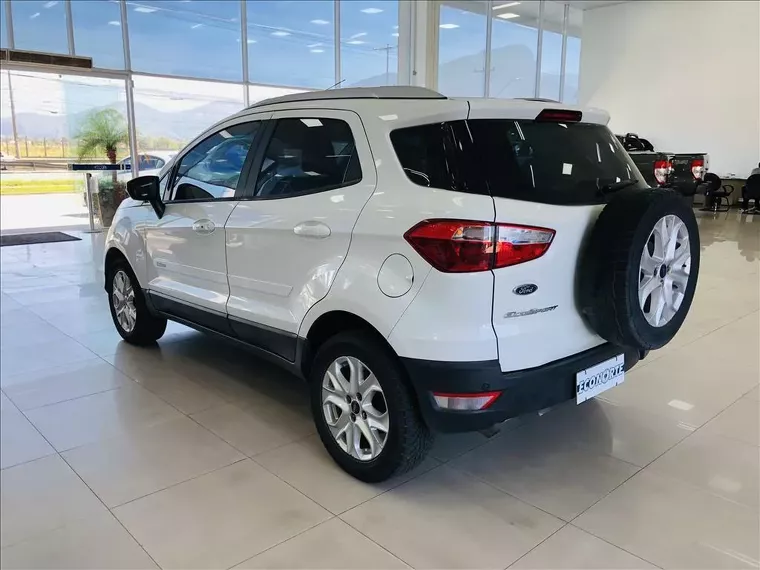 Ford Ecosport Branco 12