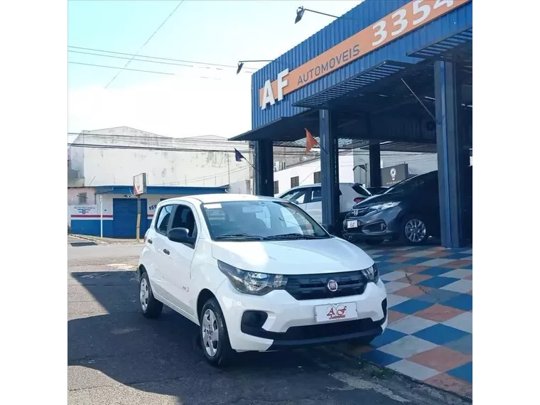 Fiat Mobi Branco 11