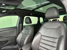 Volkswagen Taos
