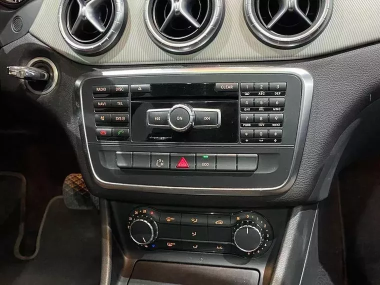 Mercedes-benz CLA 200 Prata 8