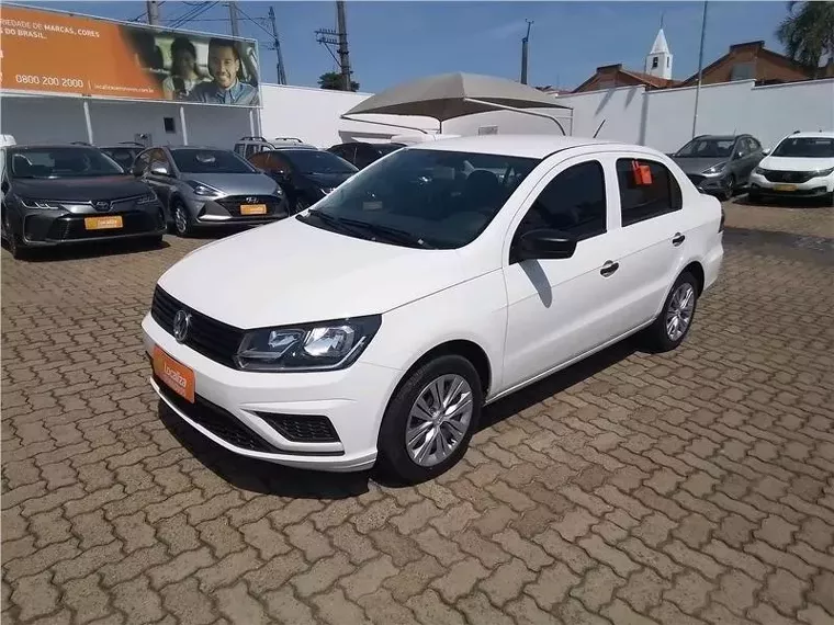 Volkswagen Voyage Branco 4