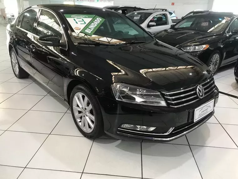 Volkswagen Passat Preto 3