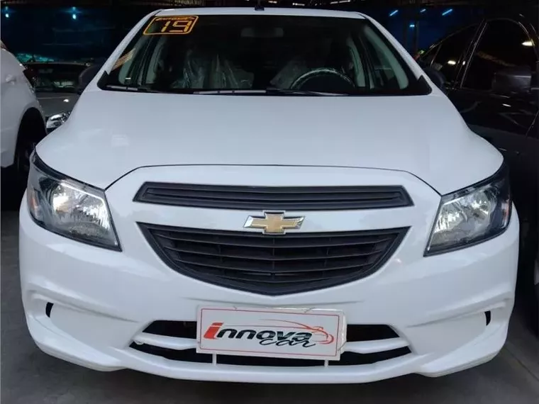 Chevrolet Prisma Branco 5