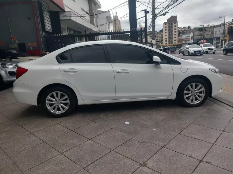 Honda Civic Branco 6