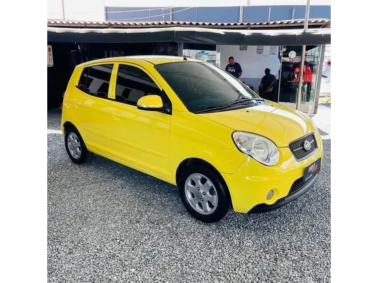 KIA Picanto Amarelo 5